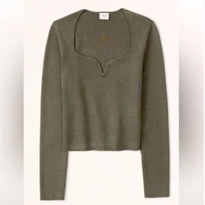 Abercrombie green sweater sweetheart top size medium